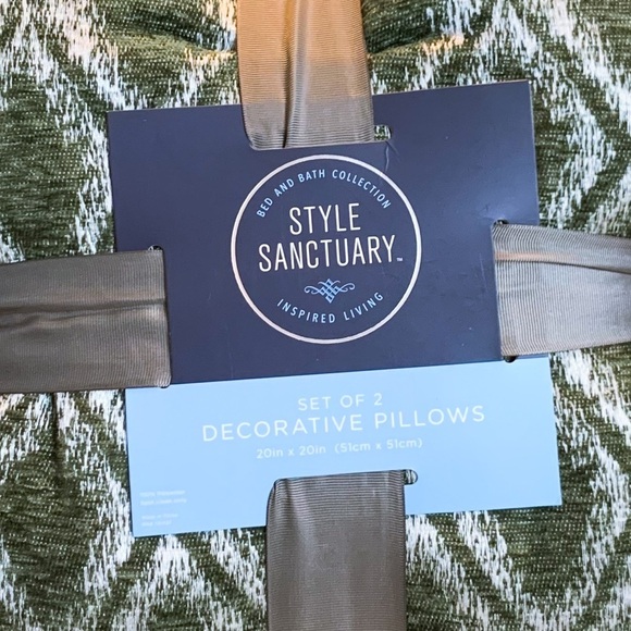 nwt Style Sanctuary Decorative Pillow Set (2) Soft Woven Plush Aztec Green White - Picture 5 of 9
